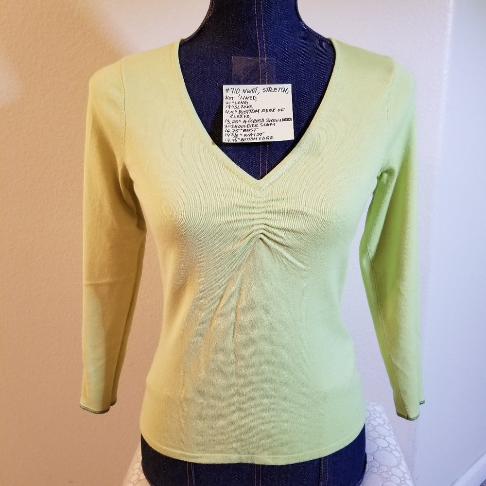 710 NWOT Sexy Feminine Sigrid Olson Green Knit XS